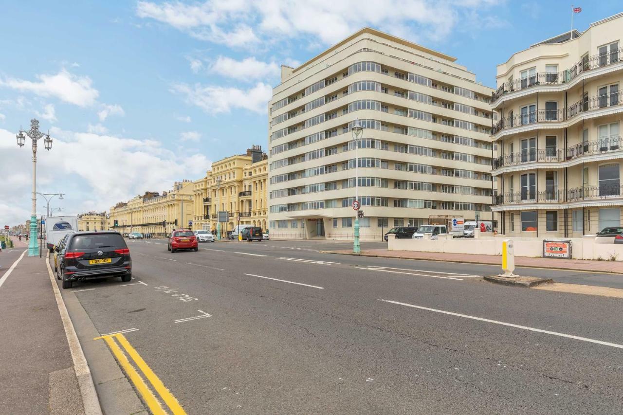 Deco Seafront - By My Getaways Brighton